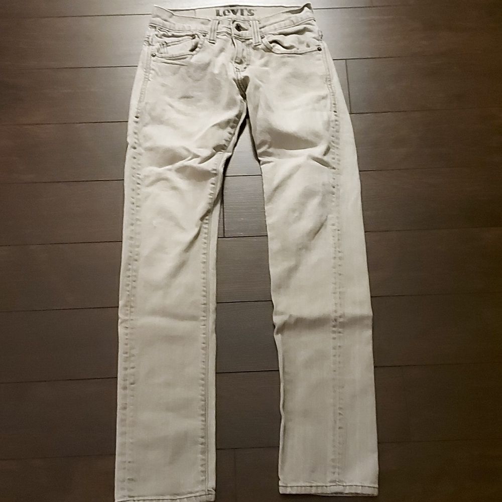 ***HOST PICK*** Levi's 511 Skinny Jeans